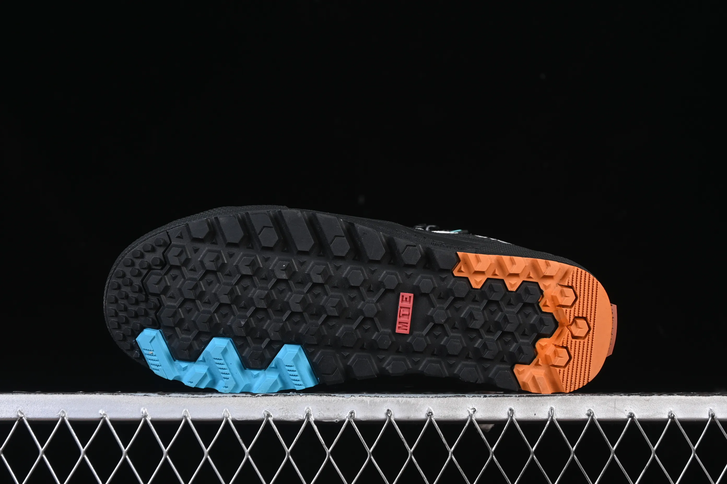 All categories Vans Vans series Vans Hi Vans high-top Vans Sk8-Hi Gore Te Outdoor adventure series round-toe lace-up high-top outdoor functional casual shoes VN0A5I11A0D